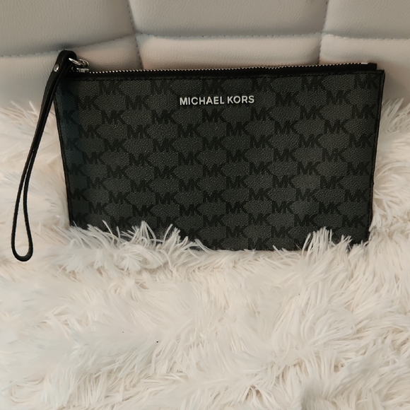 Michael Kors Handbags - Michael Kors Dark Gray Logo Wristlet